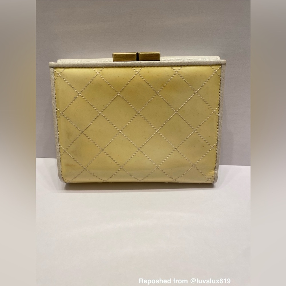 Burberry Kisslock Quilted Trifold Wallet - Picture 2 of 7